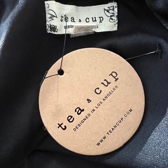 NWT Tea N Cup Bodysuit Womens L Black Halter Sleeveless Zip Front Sexy Clubwear - Picture 8 of 8